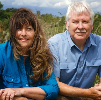 Lyn Whiteman and Graham Whiteman (QHHT) Advanced Practitioners of Quantum Healing Hypnosis Technique